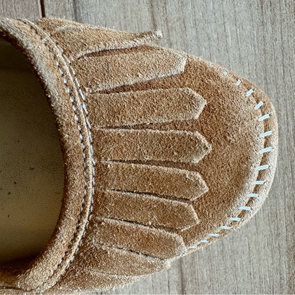 Jimmy Choo suede ballet flats/ moccasins tan suede sz 37 / 6.5 - Picture 2 of 6